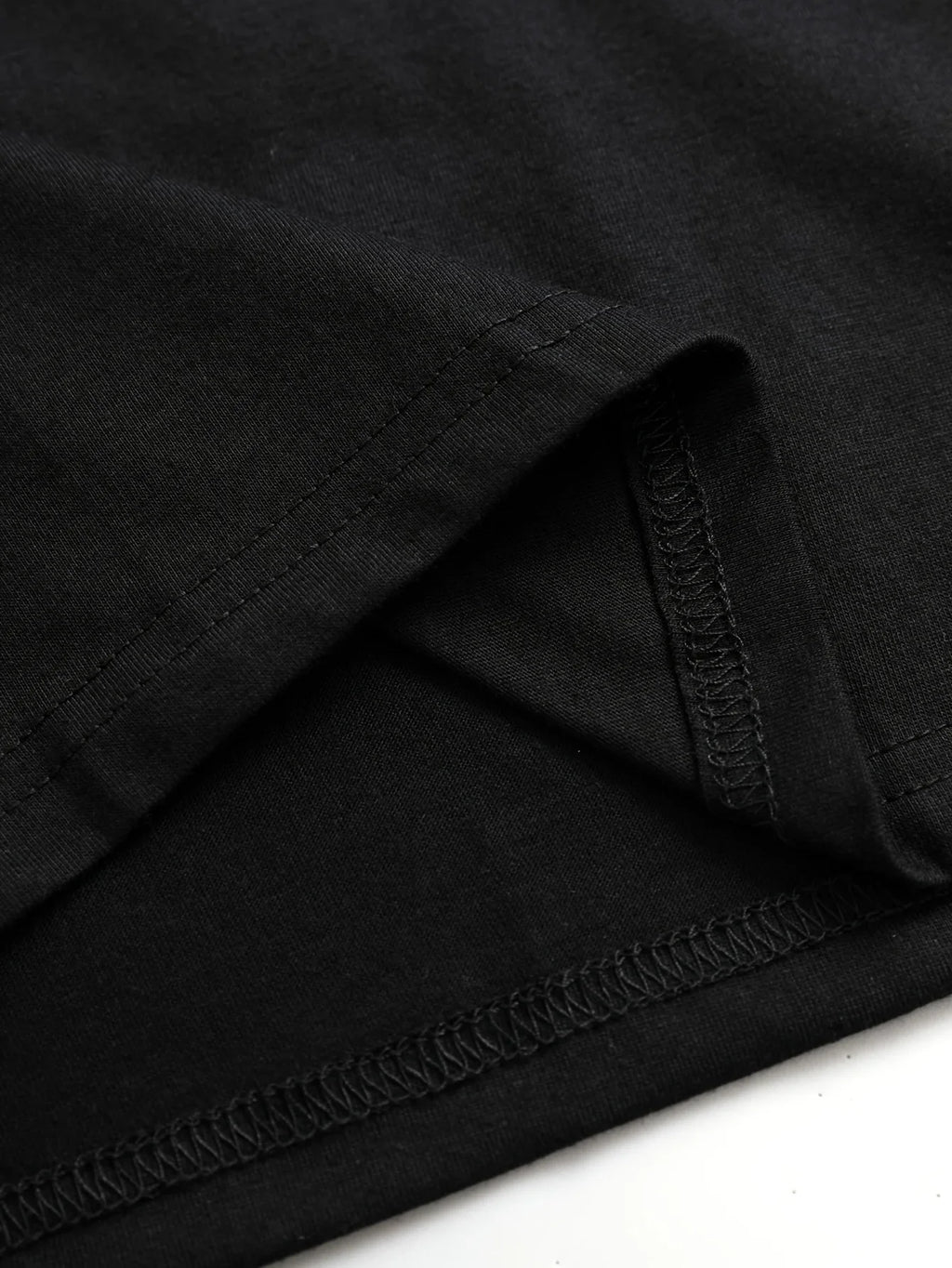 Funny Otter Eating Ramen Anime Graphic T-shirts-Unisex